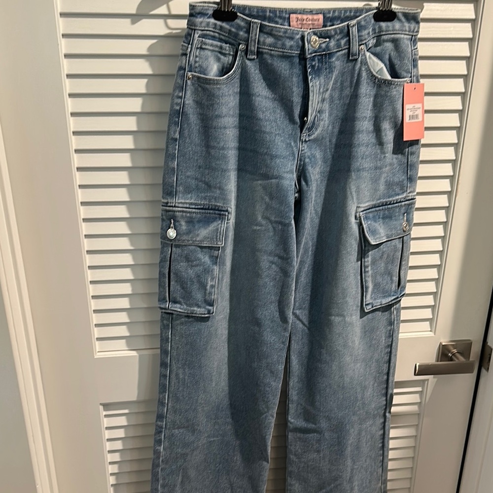 NWT Juicy Couture Acid Wash Cargo Pockets Wide Legs Jeans. Size 9/29